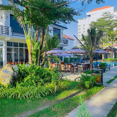 Sea Breeze Resort สีหนุวิลล์ ภายนอก รูปภาพ