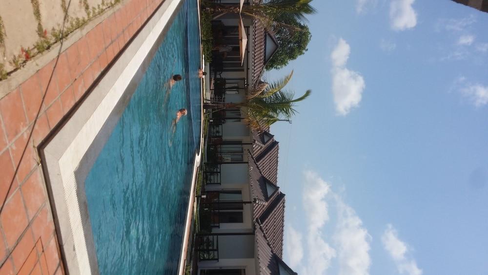 Sea Breeze Resort สีหนุวิลล์ ภายนอก รูปภาพ