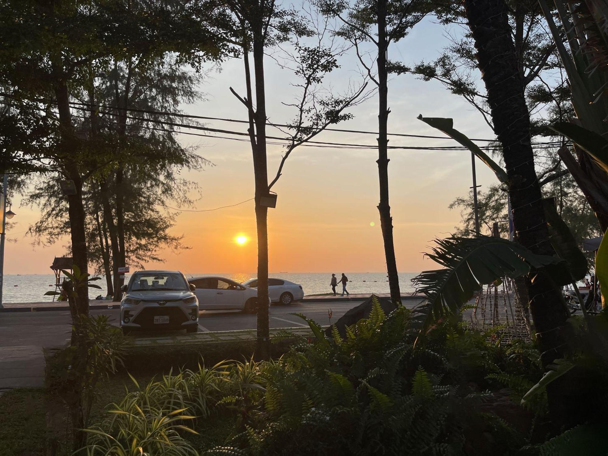 Sea Breeze Resort สีหนุวิลล์ ภายนอก รูปภาพ