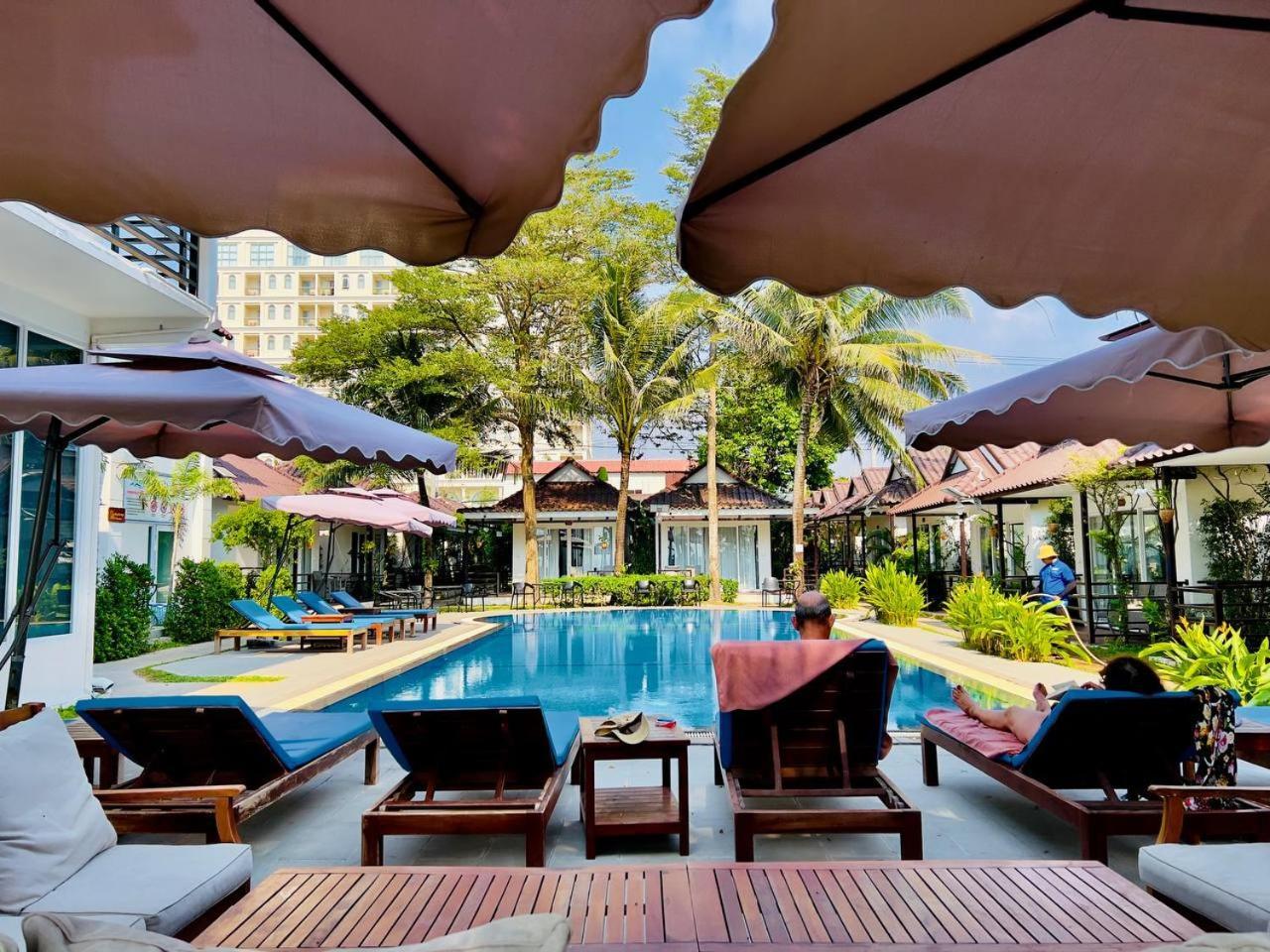 Sea Breeze Resort สีหนุวิลล์ ภายนอก รูปภาพ
